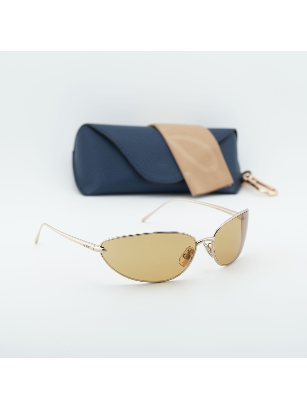 Exclusive Sale! Loewe LW40164U 32E Oval Sunglasses – Gold / Brown